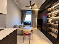 Sims Urban Oasis (D14), Condominium #625081031